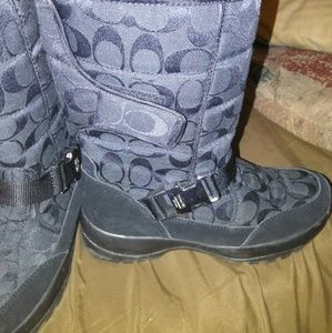 Coach boots